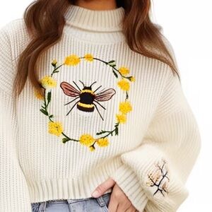 ROMWE Cream BumbleBee Embroidered Turtleneck Sweater XL